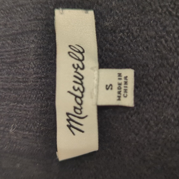 Madewell Women's Classic Black Crew Neck Long Bell Sleeved Black Small Sweater - Picture 3 of 7